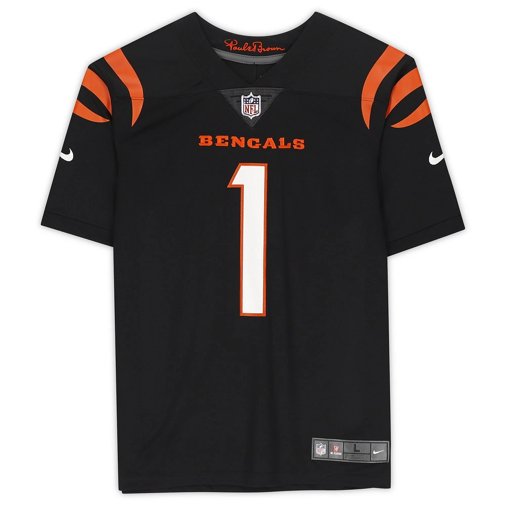 Maillot Nike noir dédicacé par Ja'Marr Chase des Bengals de Cincinnati