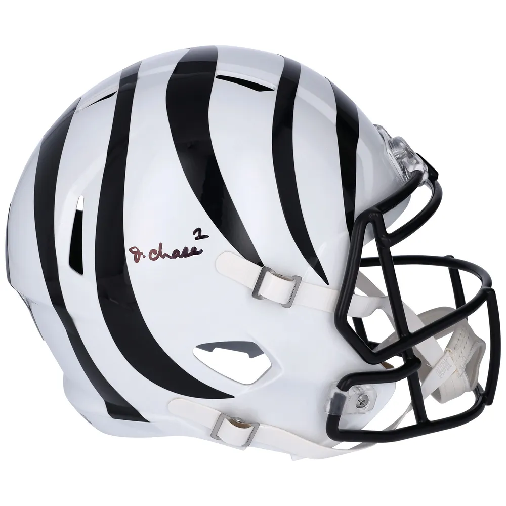 Lids Ja'Marr Chase Cincinnati Bengals Autographed Fanatics Authentic  Riddell 2022 On Field Alternate Speed Replica Helmet