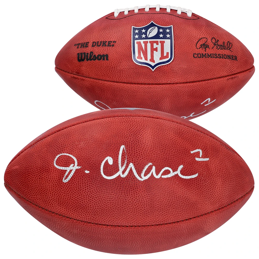 Ballon de football professionnel en couleur signé Wilson Duke par Ja'Marr Chase des Bengals de Cincinnati