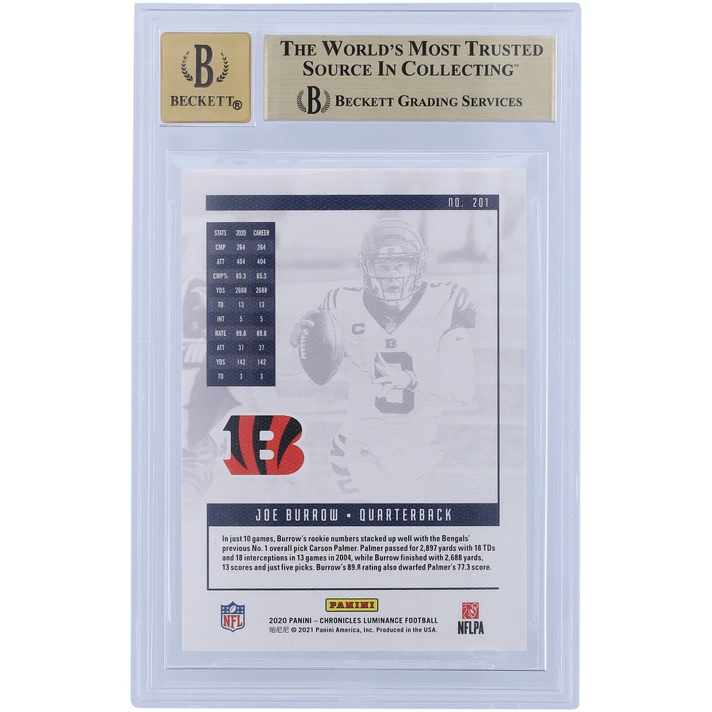 Carte de recrue autographiée Panini Luminance Pink #201 Beckett 2020 des Bengals de Cincinnati signée Joe Burrow et authentifiée par des fanatiques de Beckett, 9,5/10