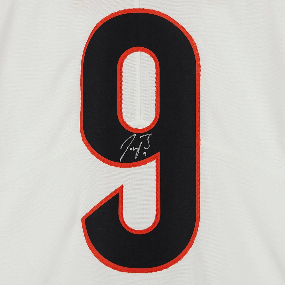 Maillot Nike Vapor Limited blanc dédicacé par Joe Burrow des Bengals de Cincinnati