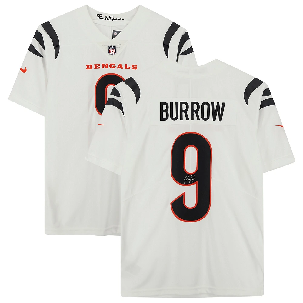 Maillot Nike Vapor Limited blanc dédicacé par Joe Burrow des Bengals de Cincinnati
