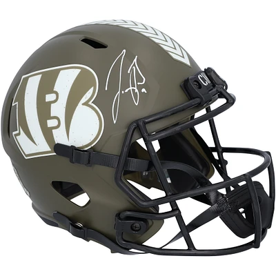 Casque réplique autographié Riddell 2022 Salute To Service Speed ​​des Bengals de Cincinnati par Joe Burrow