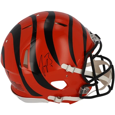 Casque Riddell Speed ​​authentique autographié par Joe Burrow des Bengals de Cincinnati