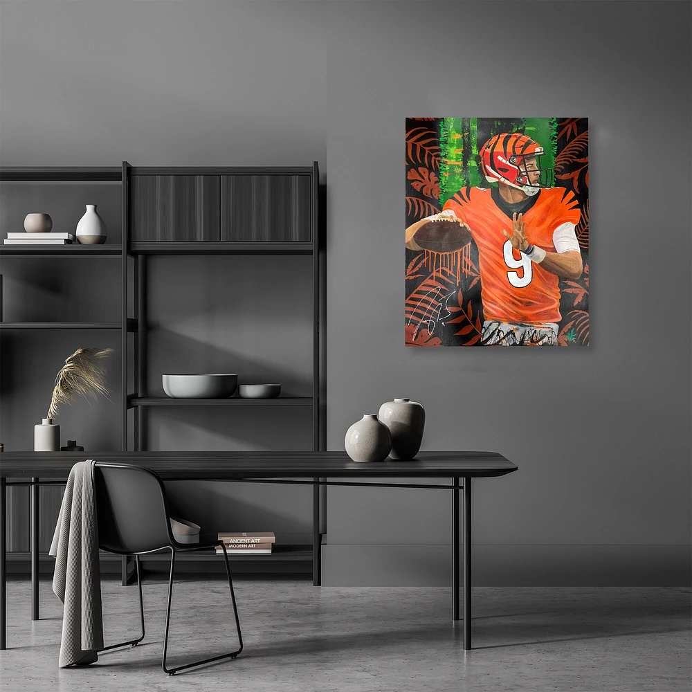Impression giclée sur toile étirée autographiée de 30" x 40" de Joe Burrow Cincinnati Bengals - Art par Cortney Wall - #1 de l'édition limitée 1 - Blanc et jungle