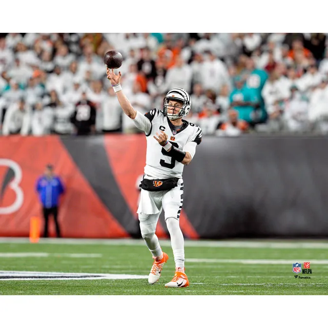 Ja'Marr Chase Cincinnati Bengals Unsigned Catching A Pass in White Alternate Jersey Photograph