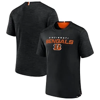 Men's Fanatics Black Cincinnati Bengals Defender Evo T-Shirt