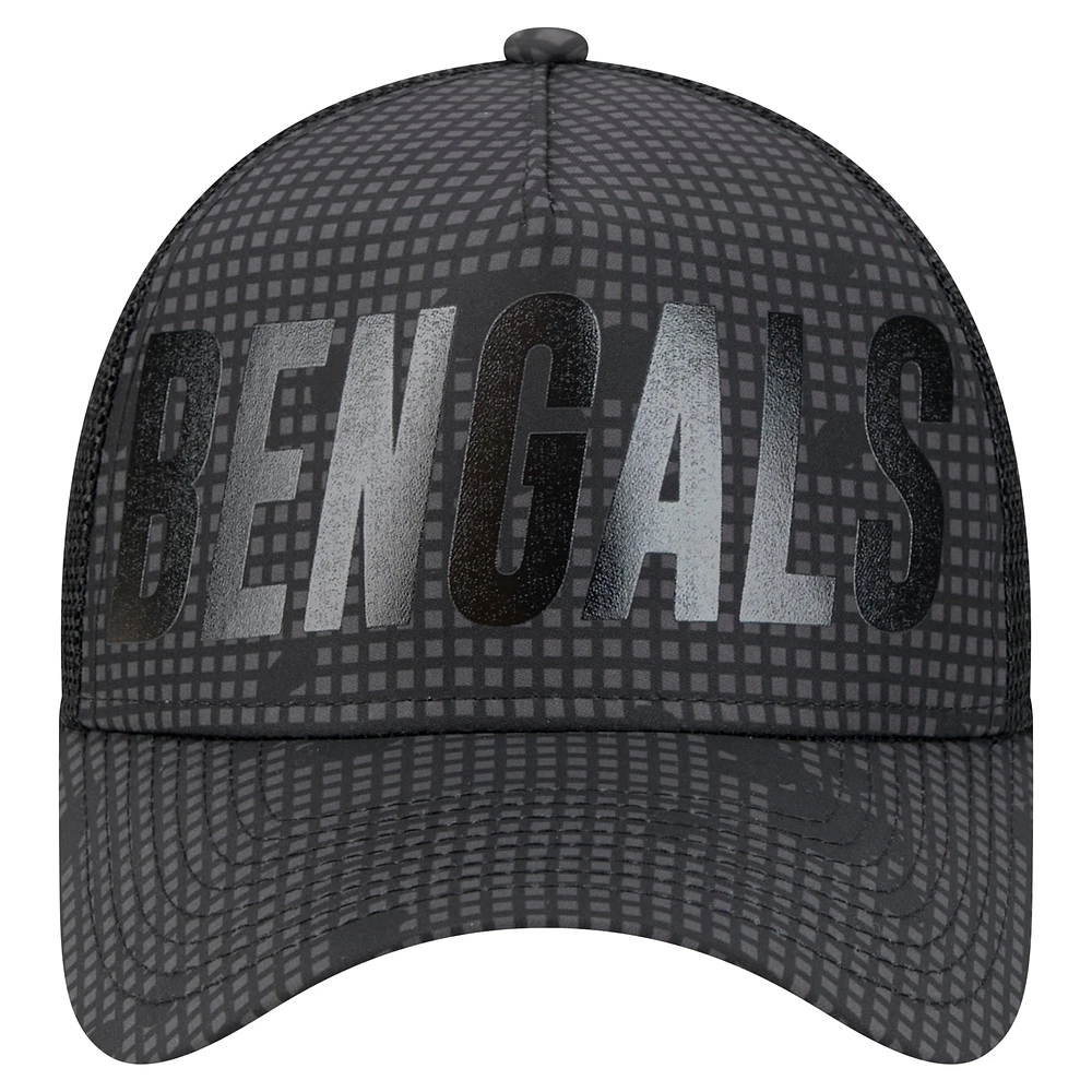 Casquette ajustable A-Frame Trucker 9FORTY pour homme New Era Cincinnati Bengals Midnight Ink Tonal Text Black