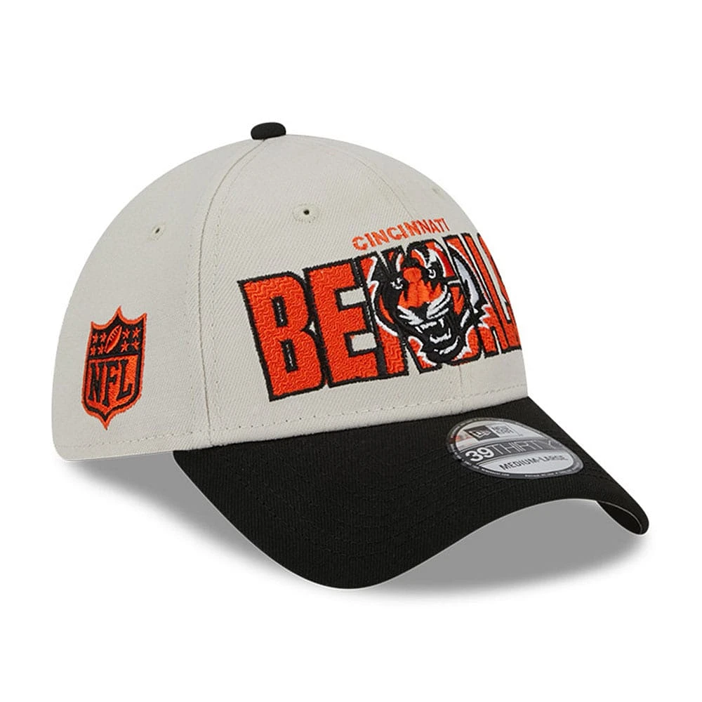 Casquette Flex New Era Cincinnati Bengals 2023 NFL Draft 39THIRTY crème pour homme