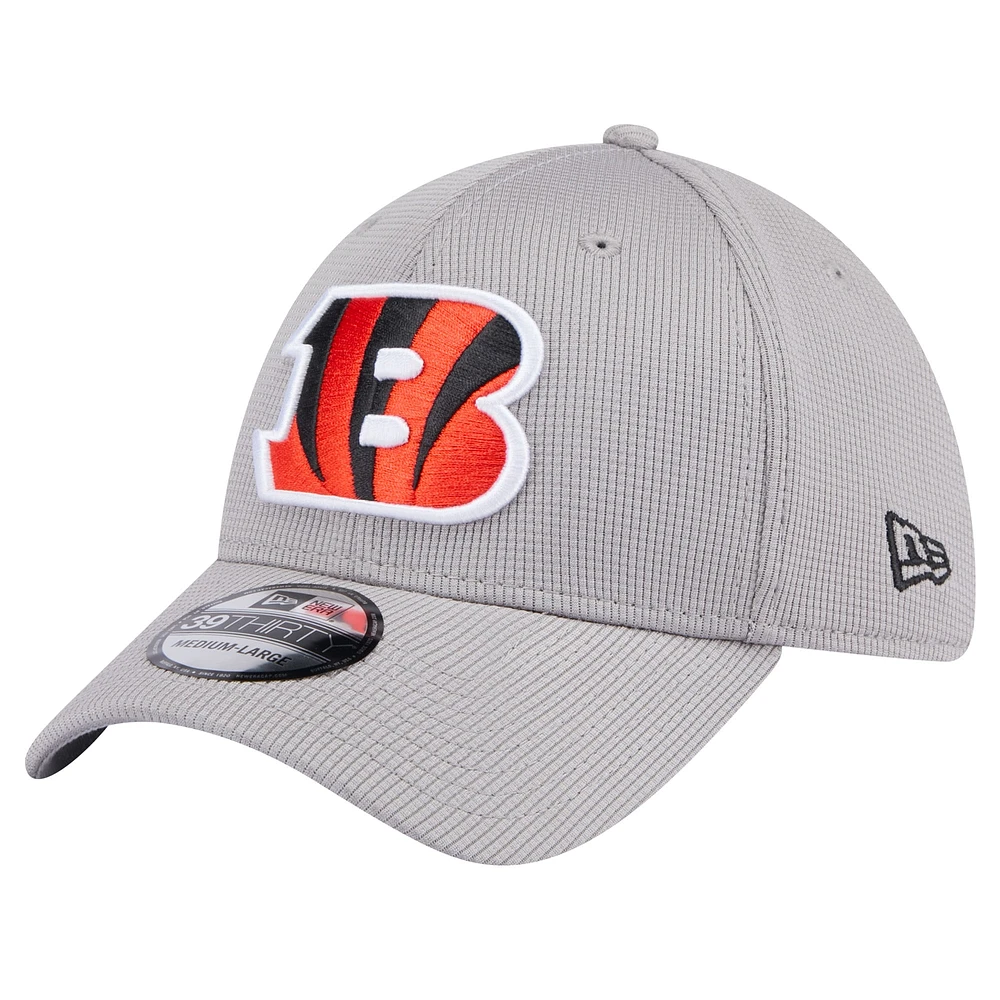 Men's New Era Gray Cincinnati Bengals Active 39THIRTY Flex Hat