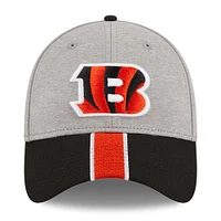 Casquette flexible 39THIRTY rayée gris chiné/noir New Era pour hommes des Bengals de Cincinnati