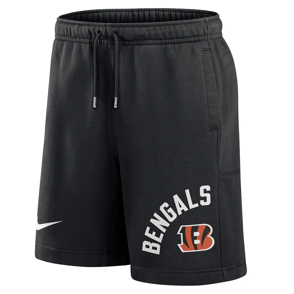 Short Nike noir pour hommes des Bengals de Cincinnati Arched Kicker