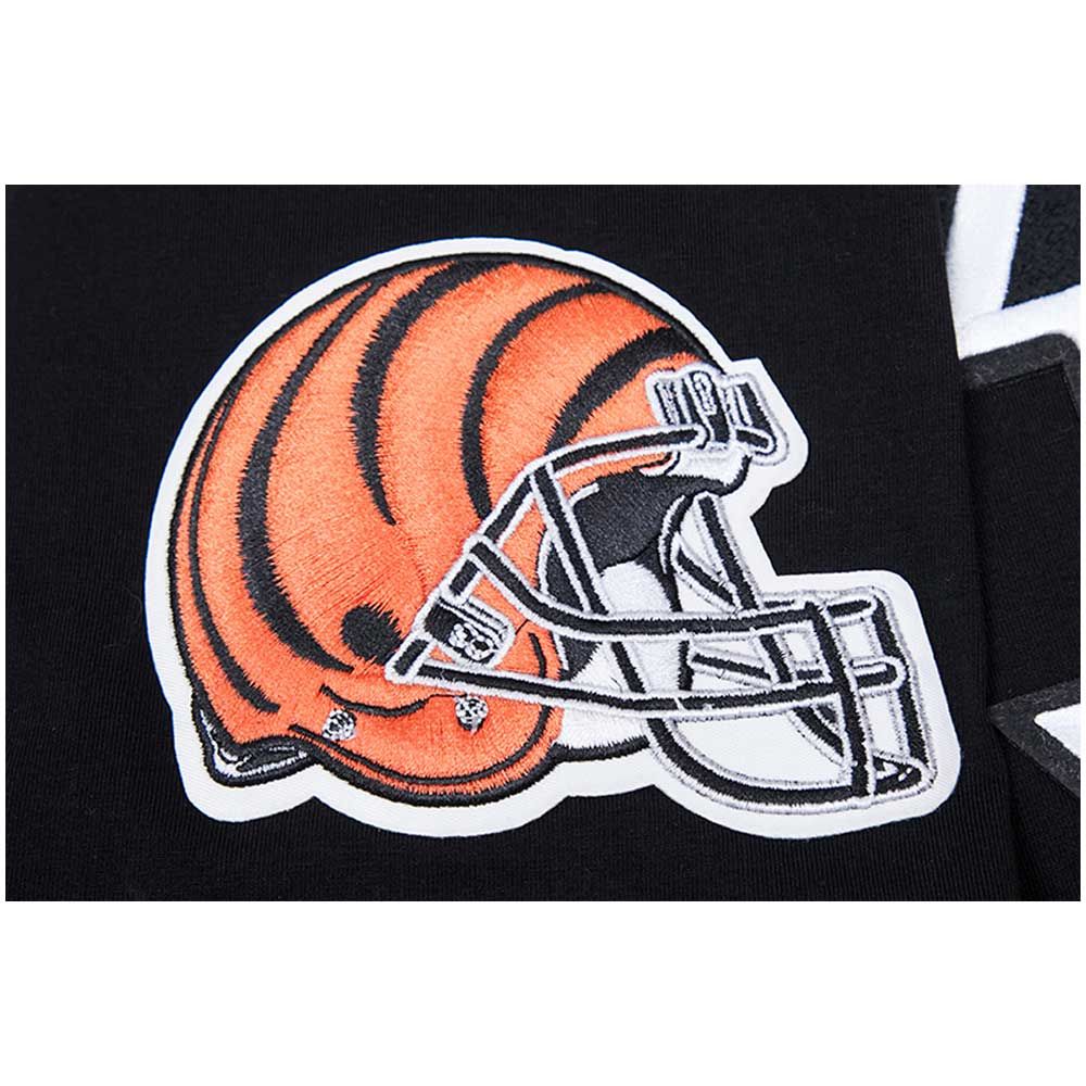 Men's Pro Standard Black Cincinnati Bengals Old English T-Shirt