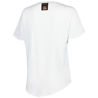 T-shirt blanc à col en V KIYA TOMLIN Bengals de Cincinnati pour femme