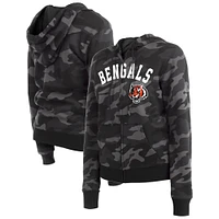 Sweat à capuche entièrement zippé et camouflage des Bengals de Cincinnati New Era pour femme, noir