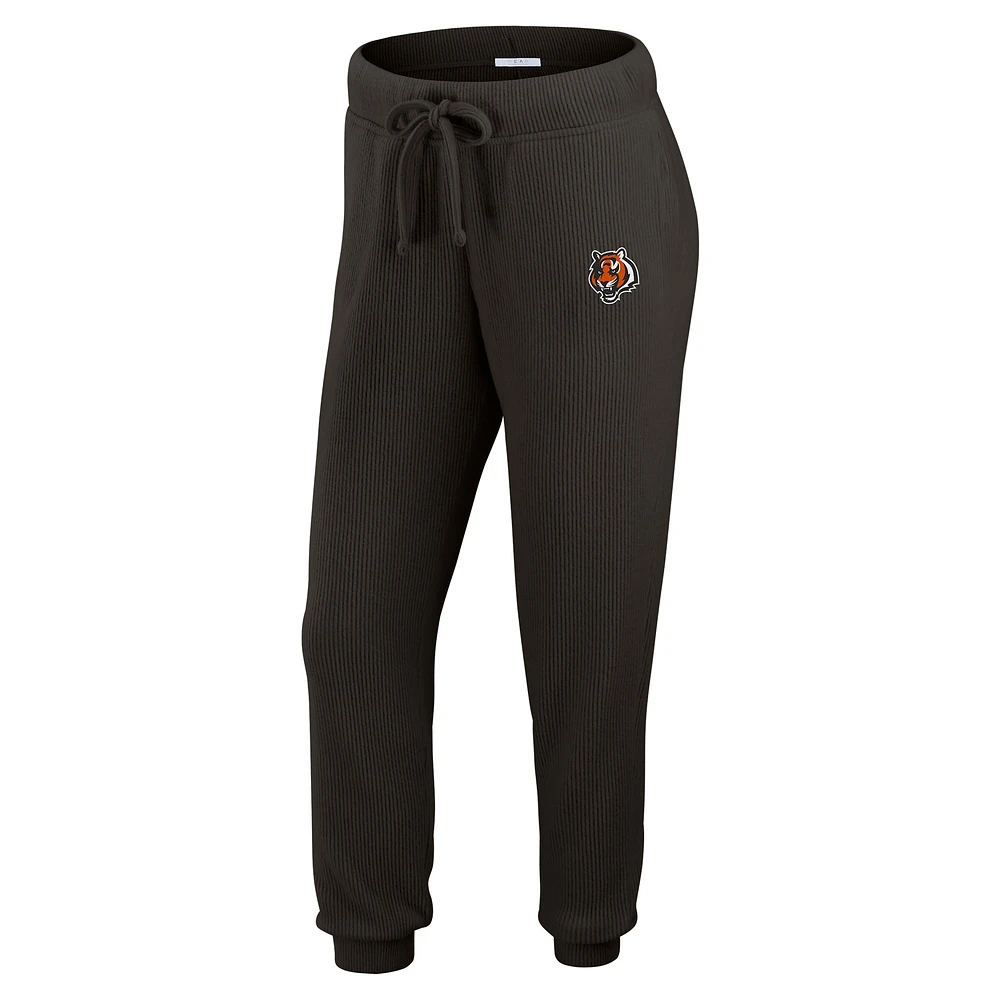 Ensemble de détente pour femme WEAR by Erin Andrews composé d'un t-shirt à manches longues et pantalon en tricot tri-blend crème des Bengals Cincinnati