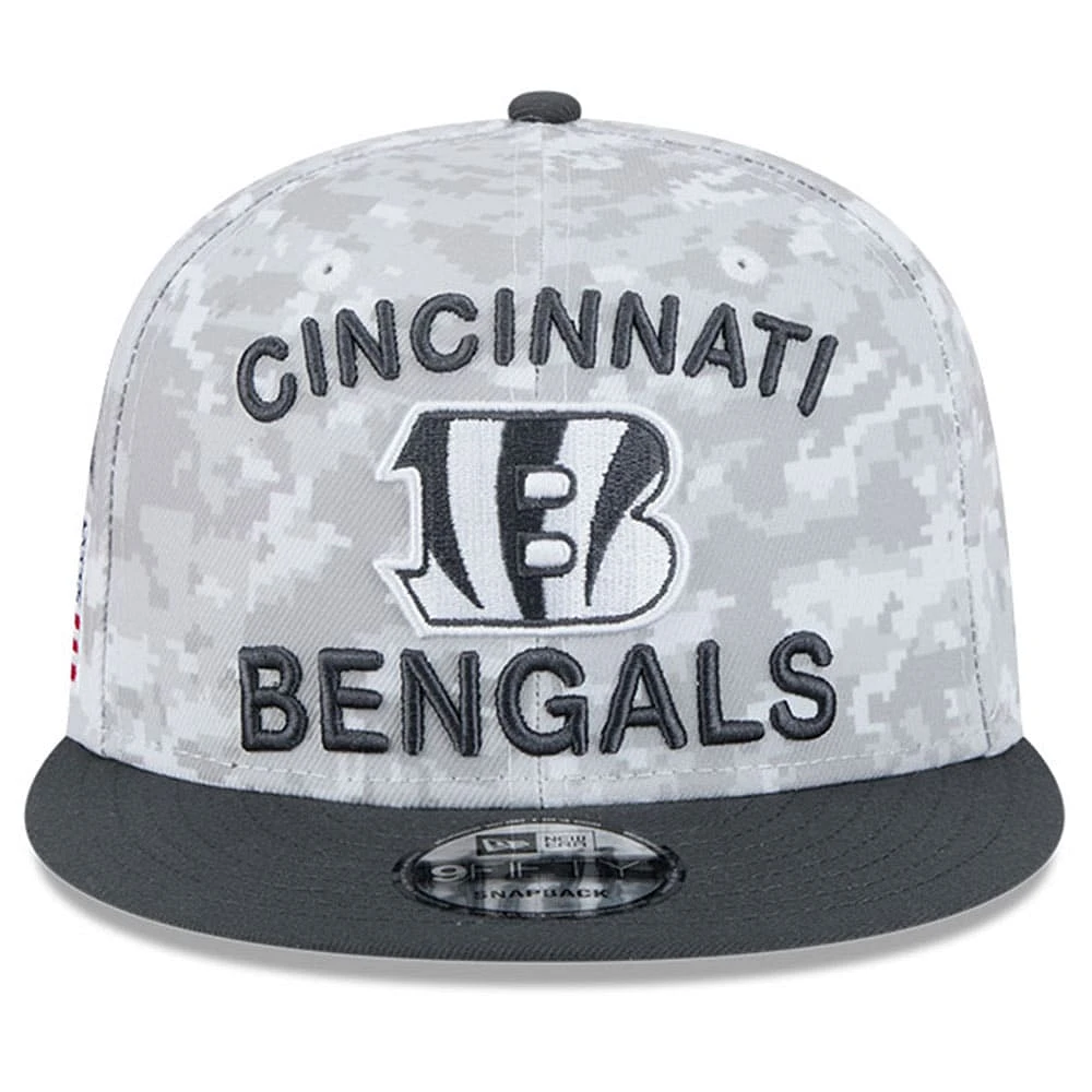 Casquette Snapback 9FIFTY Salute To Service 2024 des Bengals de Cincinnati pour jeunes New Era blanche/graphite