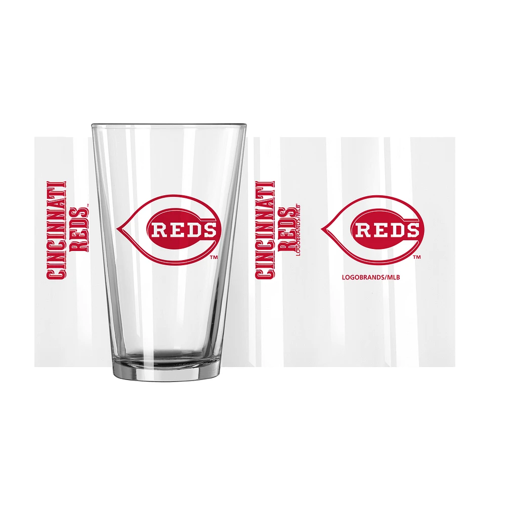 Rouges de Cincinnati 16 oz. Verre à pinte Team Wordmark Game Day