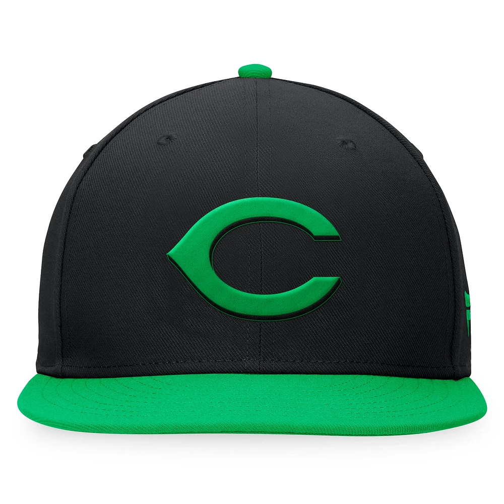 Men's Fanatics Black/Kelly Green Cincinnati Reds Lucky Snapback Hat