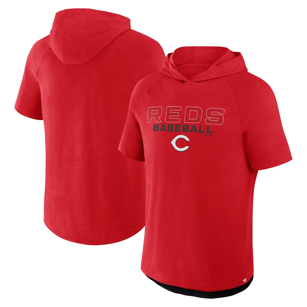 Men's Fanatics Red Cincinnati Reds Clubhouse Optimal Play Raglan Hoodie T-Shirt