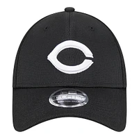 Men's New Era Black Cincinnati Reds Pivot 9FORTY Adjustable Hat