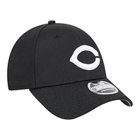 Men's New Era Black Cincinnati Reds Pivot 9FORTY Adjustable Hat