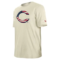 T-shirt crème Cincinnati Reds Americana Flag Fill New Era pour hommes