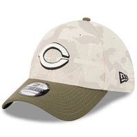 Men's New Era Light Beige/Olive Cincinnati Reds 2025 Armed Forces Day 39THIRTY Flex Hat