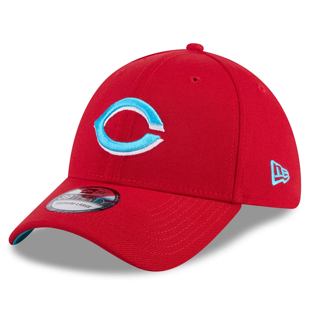 Casquette flexible 39THIRTY pour la fête des pères Cincinnati Reds 2024 New Era rouge hommes