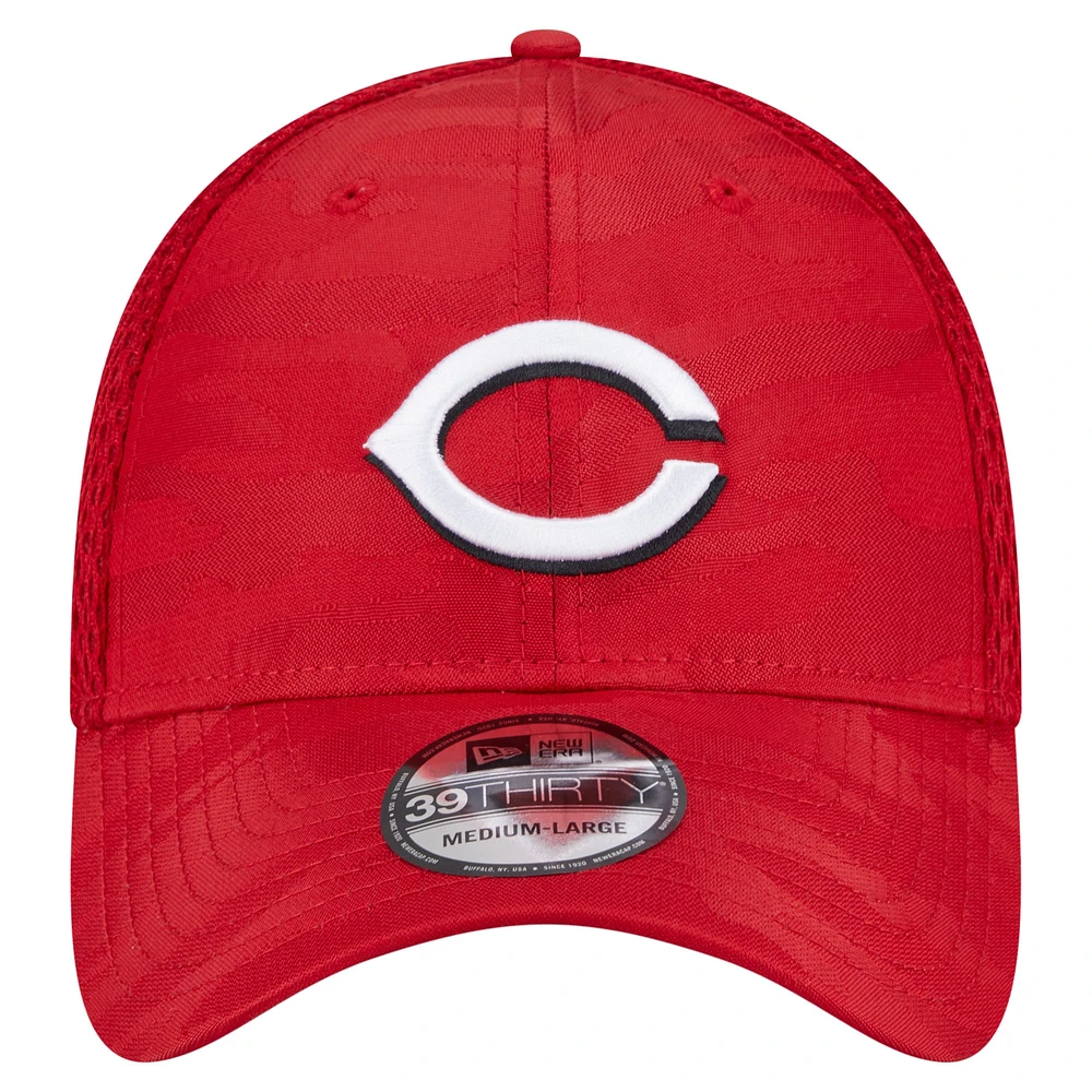 Men's New Era Red Cincinnati Reds Subtle Camo 39THIRTY Flex Hat