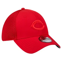 Casquette flexible 39THIRTY Team Tone des Cincinnati Reds New Era pour hommes, rouge