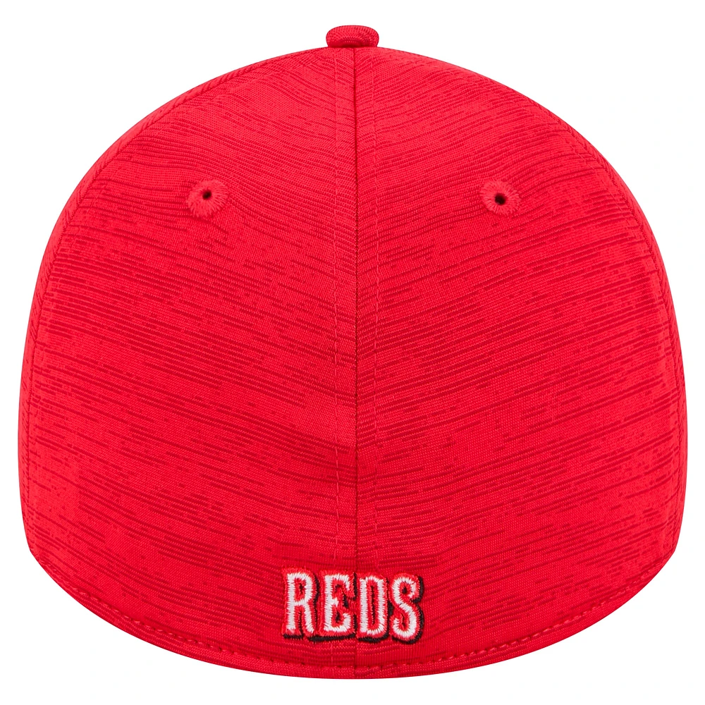 Men's New Era Red Cincinnati Reds Tech 39THIRTY Flex Hat