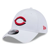 Men's New Era White Cincinnati Reds 39THIRTY Flex Hat