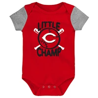 Lot de trois bavoirs et chaussons pour nouveau-né bébé rouge/gris chiné Cincinnati Reds Little Champ