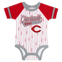 Newborn & Infant White Cincinnati Reds Base Hitter Bodysuit, Bib Bootie Set