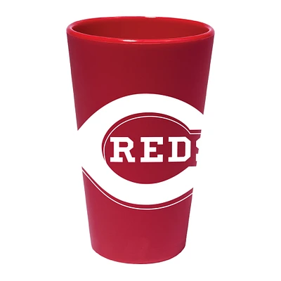 WinCraft Cincinnati Reds 16oz. Team Color Silicone Pint Glass