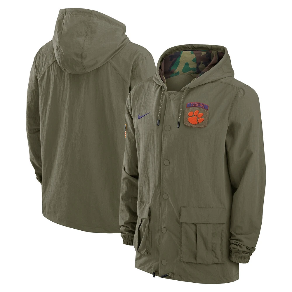 Veste militaire à capuche boutons-pression Nike Olive Clemson Tigers 2024 Military Appreciation pour homme