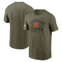 T-shirt de performance Nike Olive Clemson Tigers 2024 Military Appreciation pour homme