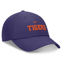 Casquette ajustable Nike Purple Clemson Tigers 2024/25 On-Field Club Performance pour homme