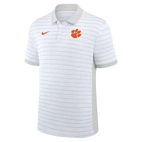 Polo Nike blanc à rayures Victory pour homme, début de saison 2025, équipe des Clemson Tigers