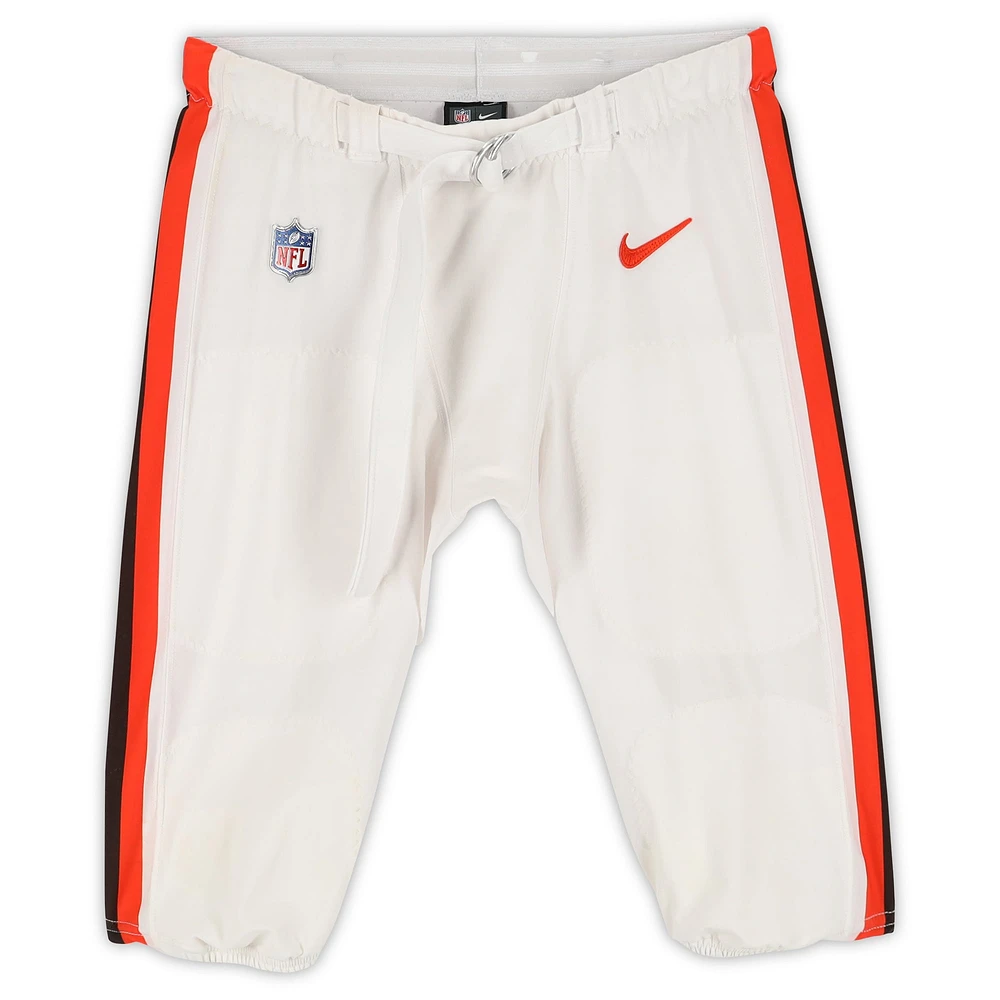 Pantalon blanc #27 de Kareem Hunt des Cleveland Browns utilisé lors de la saison 2022 de la NFL
