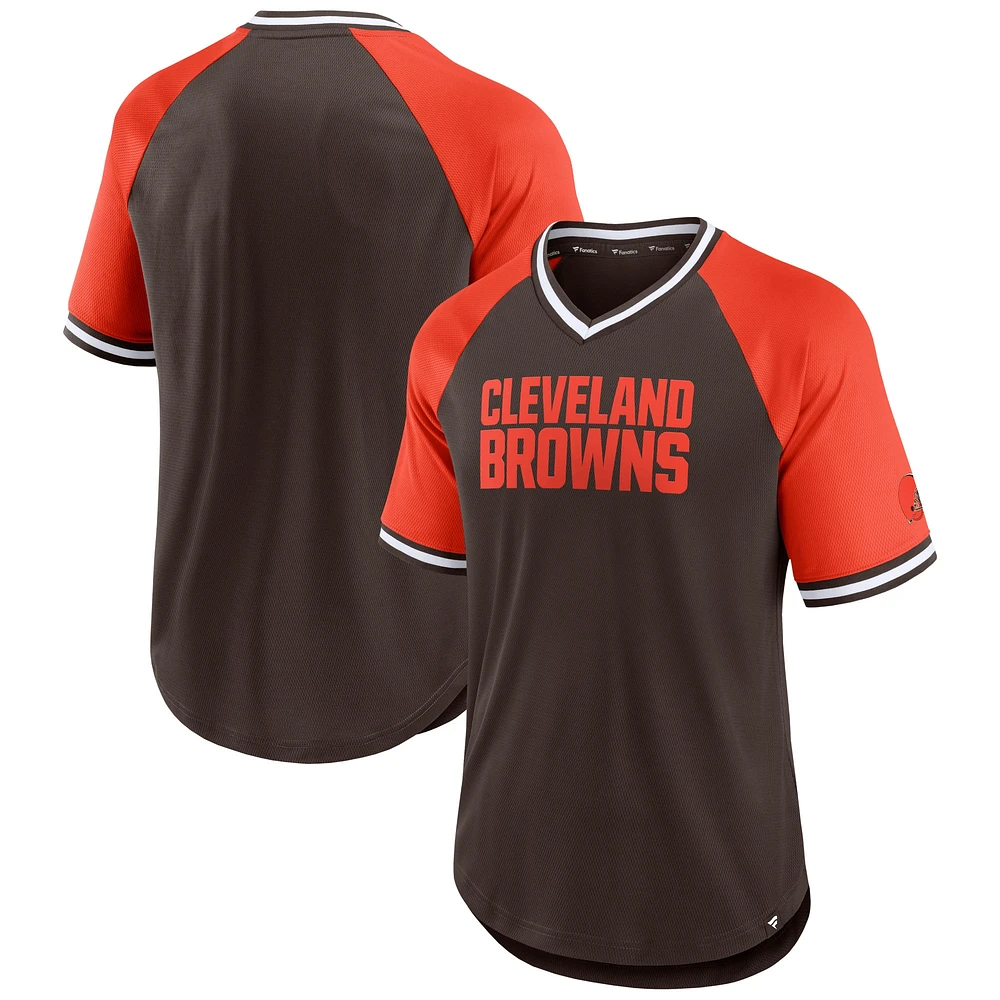 T-shirt à col en V raglan Cleveland Browns Second Wind Fanatics pour hommes, marron/orange