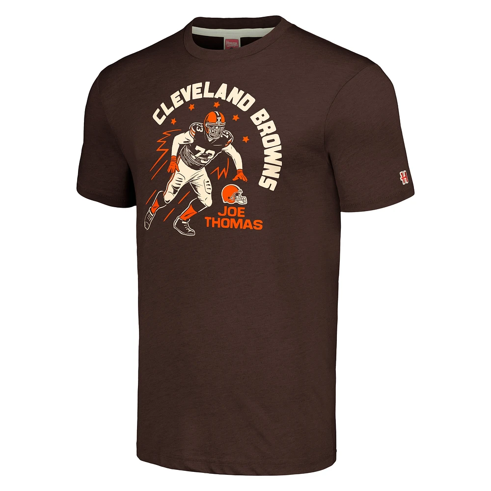 Hommage aux hommes Joe Thomas Heathered Brown Cleveland Browns Caricature Joueur retraité T-shirt triple mélange