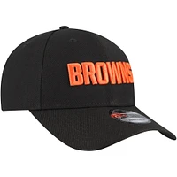 Men's New Era Black Cleveland Browns Throwback Logo Momentum 9FORTY Adjustable Snapback Hat