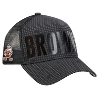 Casquette ajustable New Era Cleveland Browns Throwback Midnight Ink pour homme avec texte ton sur ton A-Frame Trucker 9FORTY noire