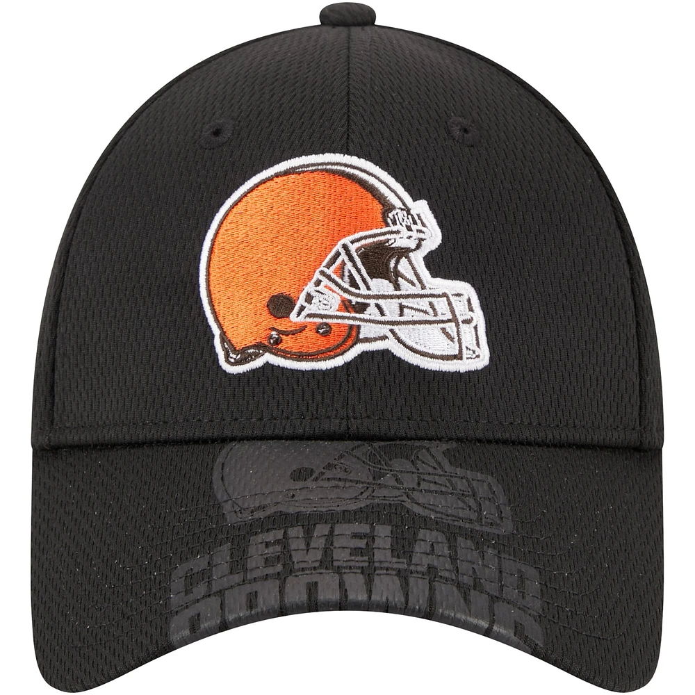 Casquette réglable 9FORTY à visière supérieure Cleveland Browns New Era noire pour hommes