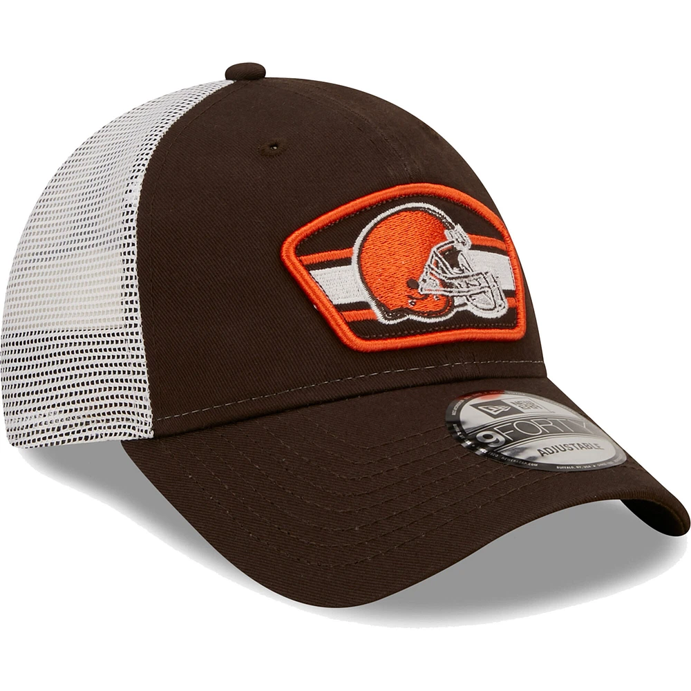 NWE BROWNS BRUN AVEC LOGO NFL PATCH TRUCKER 9FORTY HATMENSTR