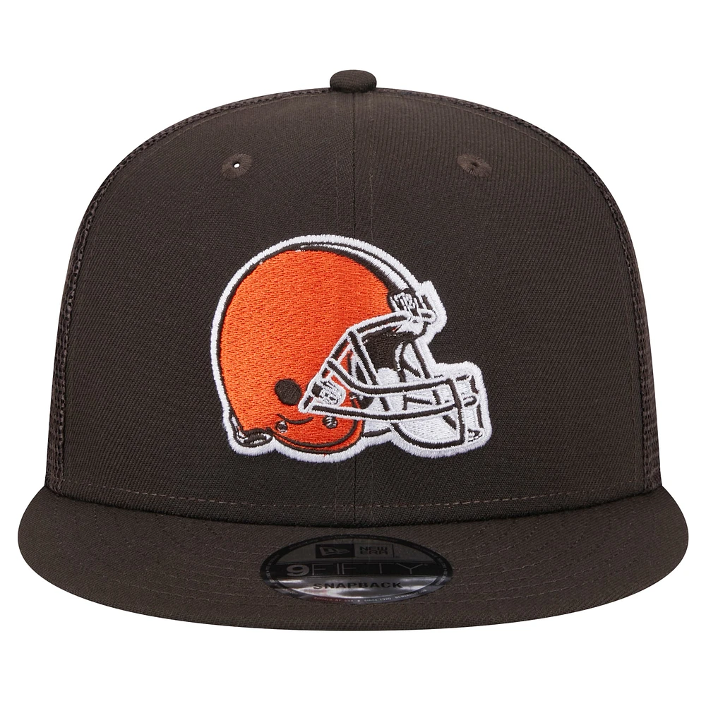 Men's New Era Brown Cleveland Browns  Main Trucker 9FIFTY Snapback Hat