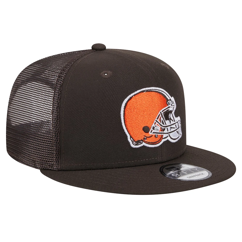 Men's New Era Brown Cleveland Browns  Main Trucker 9FIFTY Snapback Hat