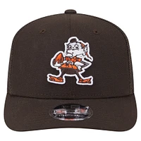 Men's New Era Brown Cleveland Browns Main Trucker 9SEVENTY Stretch-Snap Hat